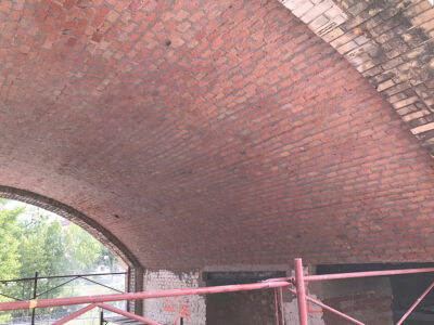 Wiener Stadtbahnbogen fertig sandgestrahlt